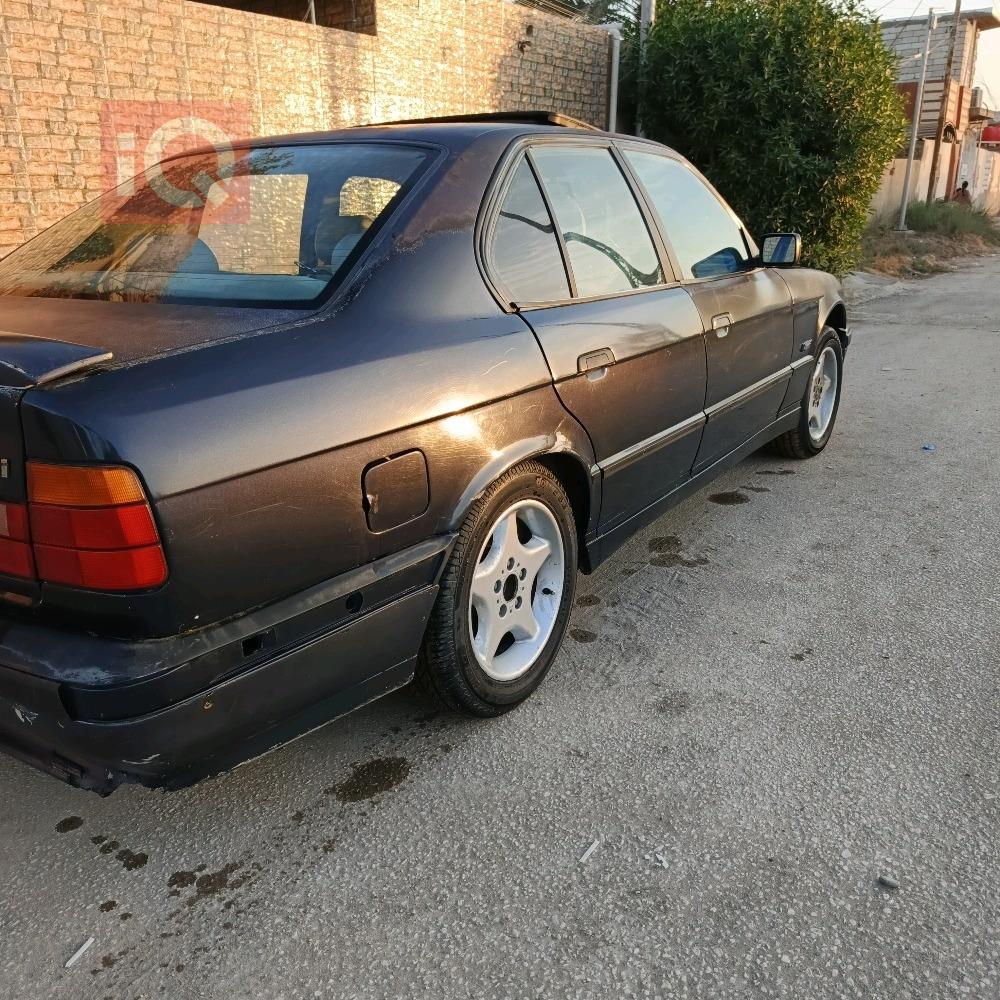 بي ام دبليو الفئة 5